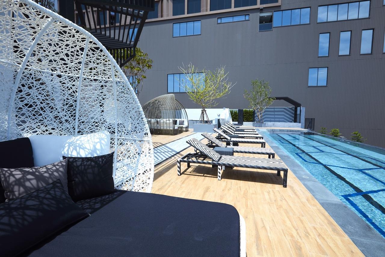 Chezzotel Pattaya Bagian luar foto