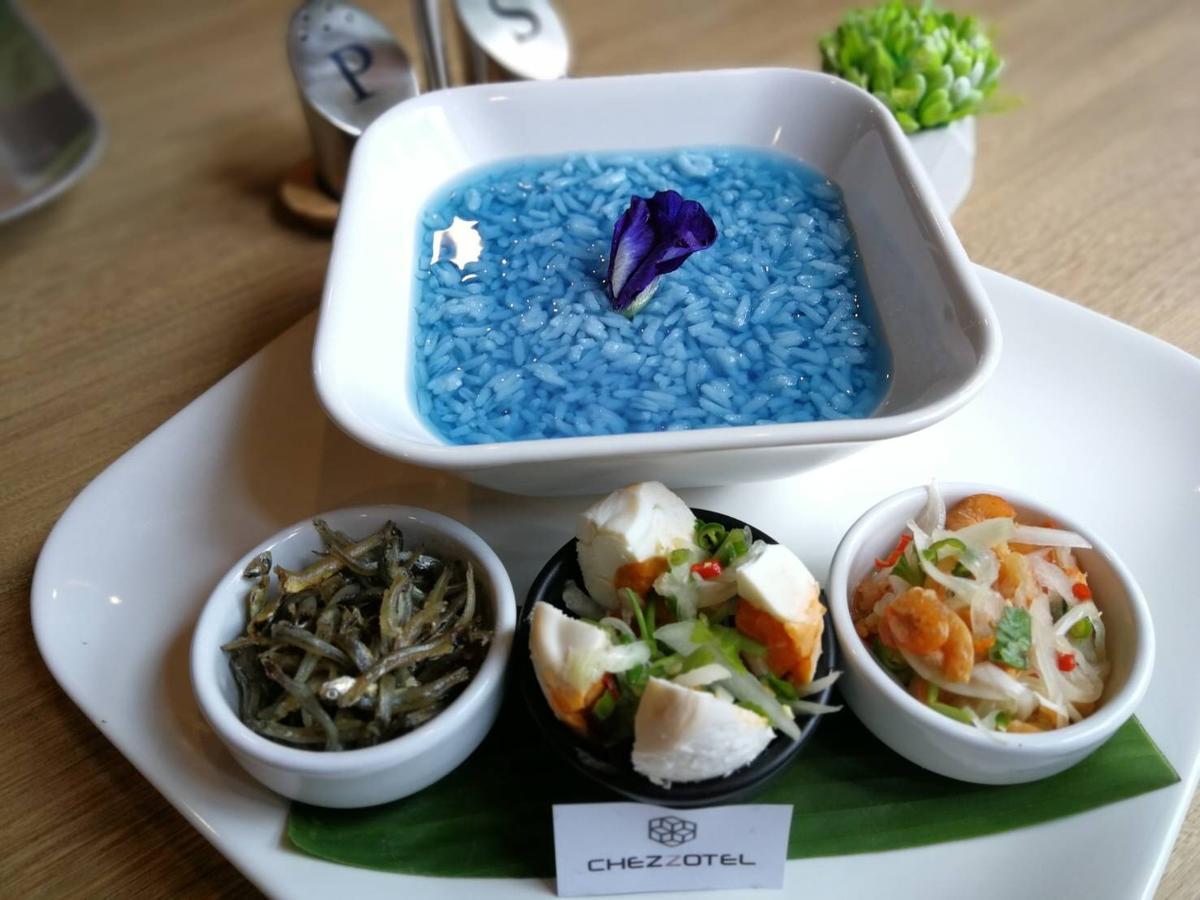 Chezzotel Pattaya Bagian luar foto